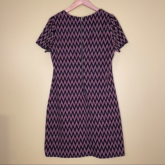 Calvin Klein Short Sleeve Red Chevron Zig Zag Career Shift Dress - Picture 2 of 5